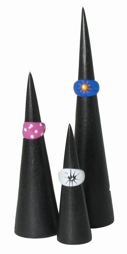 Black Wood Ring Display Spikes