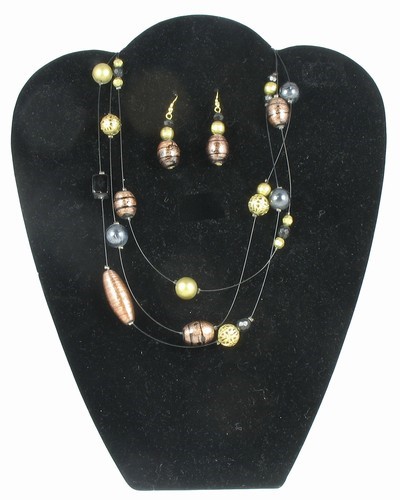 Necklace Easle