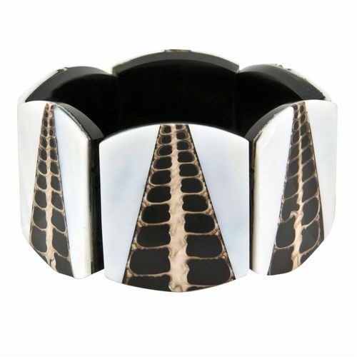 Stretchy Shell Bracelet
