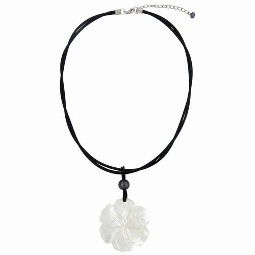 White Carved Shell Flower Pendant Necklace