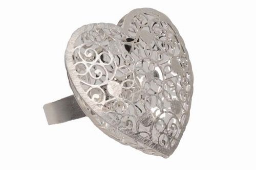 Filigree Heart Ring