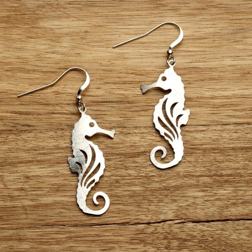 Seahorse Earrings Silver WSE66