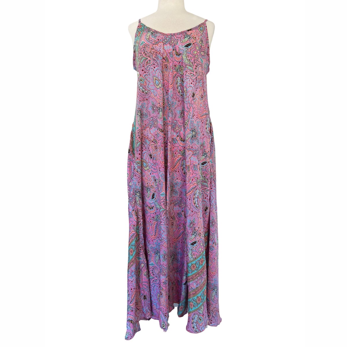 Scoop Neck Dress ART036