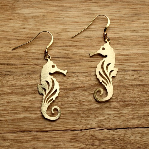 Seahorse Earrings Gold WSE65