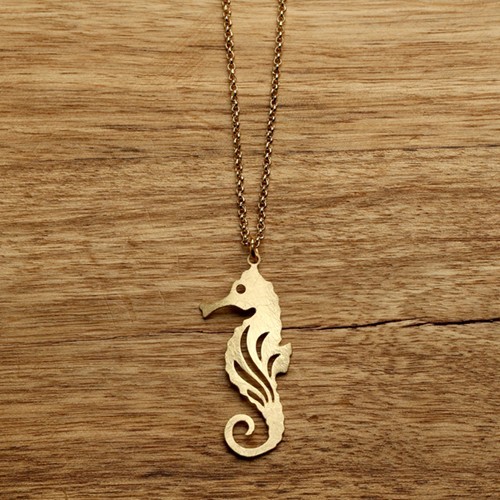 Seahorse Necklace Gold